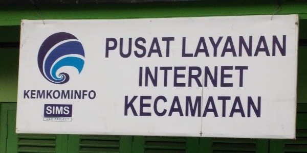 Pusat Layanan Internet Kecamatan